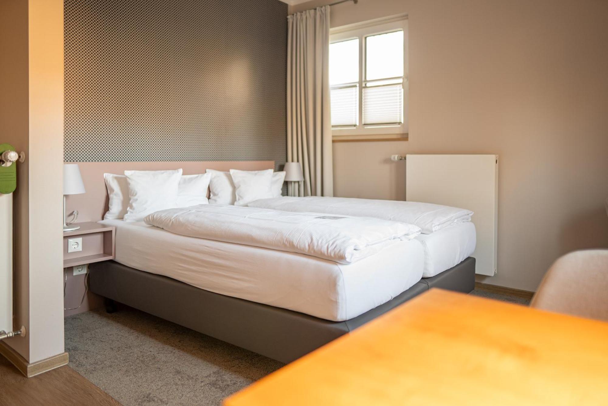 Hotel Seeblick Thuelsfeld Luaran gambar